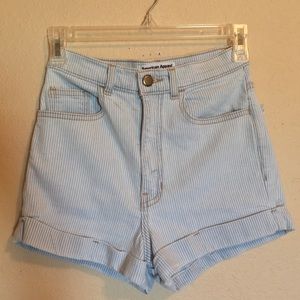 ✨American Apparel High Waisted Shorts (S)✨